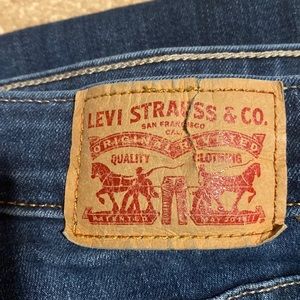 Super Skinny Levi’s